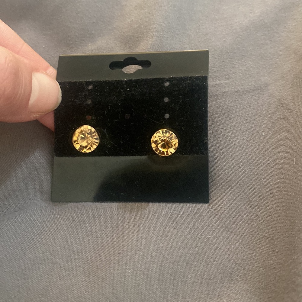 Round Stud Earrings Natural Citrine with post backing. New.